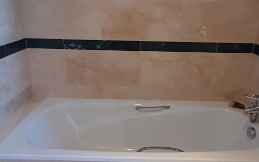 Exclusivo Ático PRIMERA LINEA DE PLAYA Frontal al Mar en Marbella