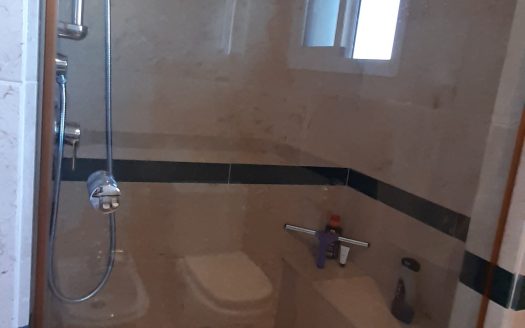 Exclusivo Ático PRIMERA LINEA DE PLAYA Frontal al Mar en Marbella