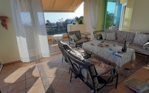 Exclusivo Ático PRIMERA LINEA DE PLAYA Frontal al Mar en Marbella